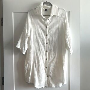 SHEIN white oversized button down cover up dress XL
Never worn